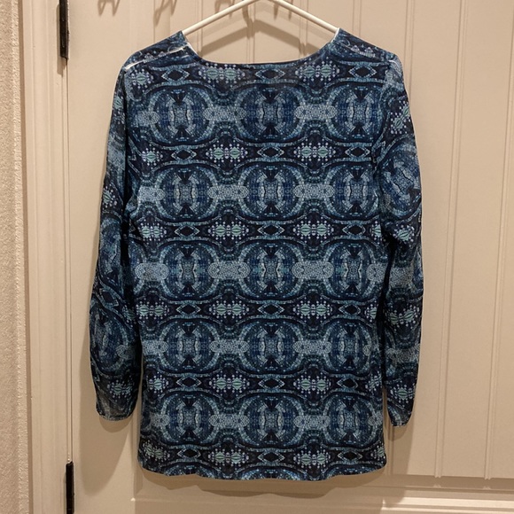 Chico’s Women’s Sz L V-Neck Rhinestone Sparkles 3/4 Sheer Sleeve Abstract Print - Picture 5 of 5